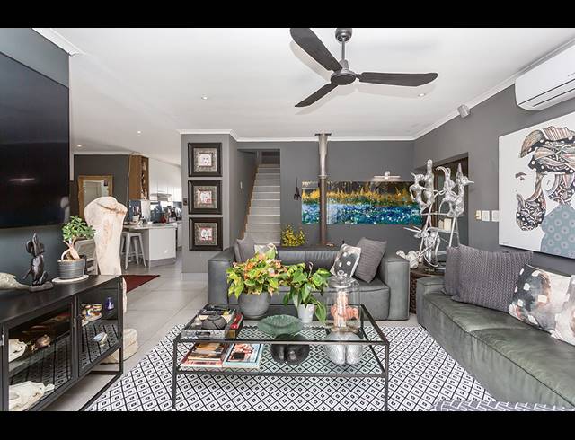 4 BEDROOM HOUSE FOR SALE IN PARKLANDS